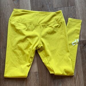 Vibrant Yellow Athletic Leggings with Wide Waistband